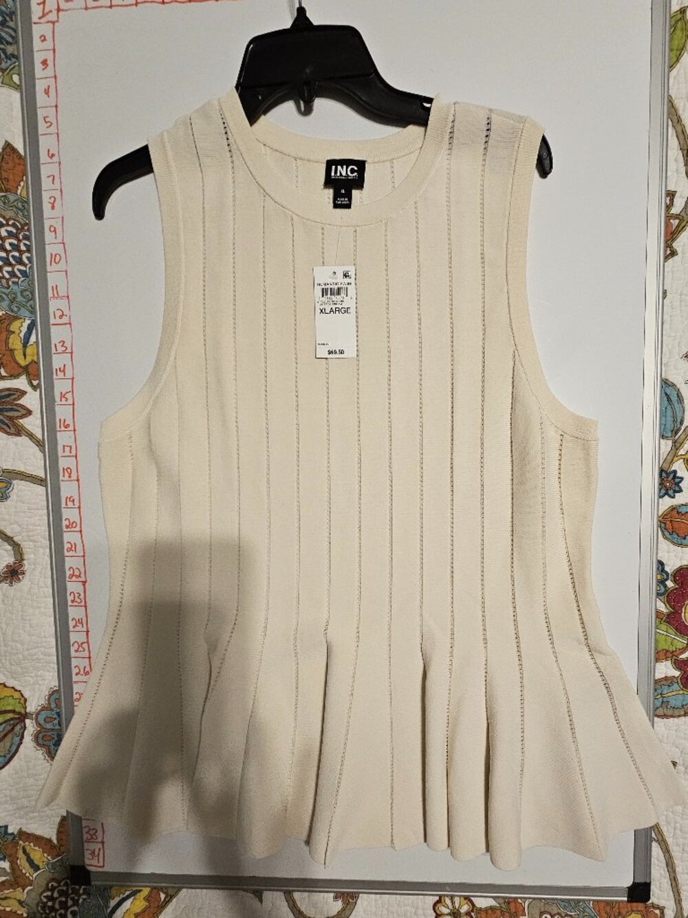 I.N.C. Vintage Cream Sleeveless Top, Flares at the Bottom Size XL